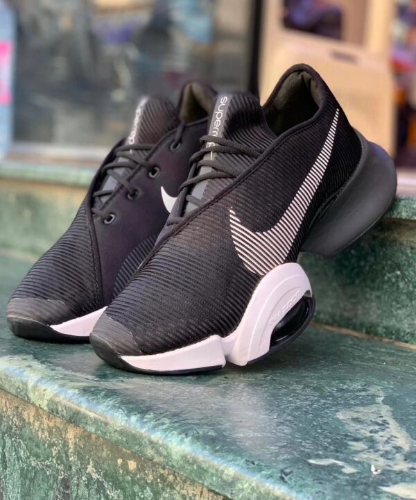 NK AIR SUPERREP [BLACK / WHITE] 1209025