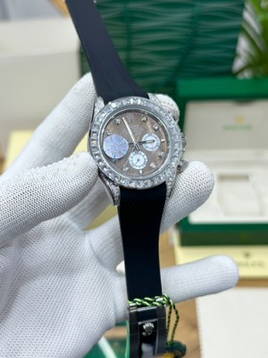 ROLEX COSMOGRAPH DAYTONA SILVER DIAMONDS