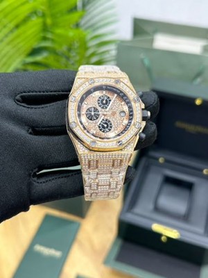 AUDEMARS PIGUET ROYAL OAK CHRONOGRAPH ALL OVER ICED PAVED
