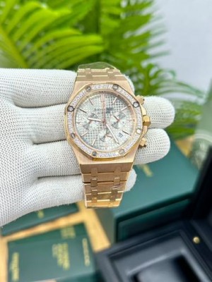 AUDEMARS PIGUET ROYAL OAK CHRONOGRAPH