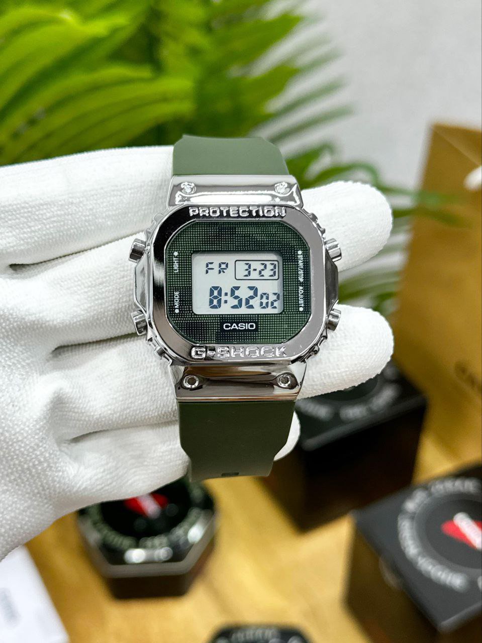 G SHOCK GM 5600 silver green