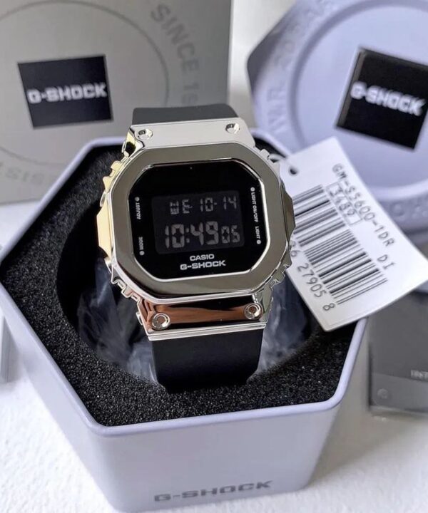 G SHOCK GM 5600 SILVER BLACK